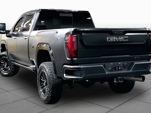 Used 2024 GMC Sierra 2500 Denali Ultimate w/ Snow Plow Prep/Camper Package AWD/4WD image 12