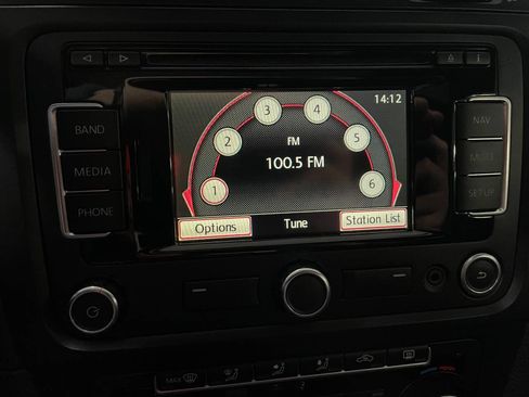 Used 2013 Volkswagen Golf R 2-Door image 27