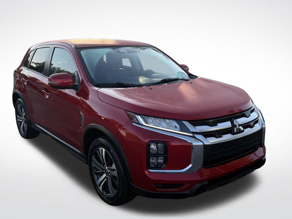 Used 2025 Mitsubishi Outlander Sport SE AWD/4WD image 8