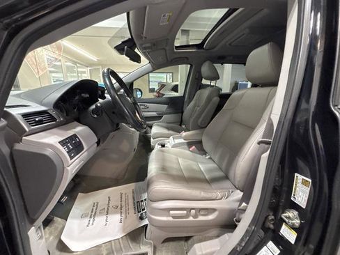 Used 2017 Honda Odyssey EX-L image 16