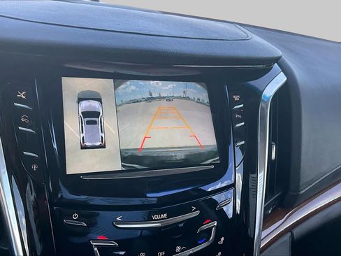 Used 2015 Cadillac Escalade Premium AWD/4WD image 23