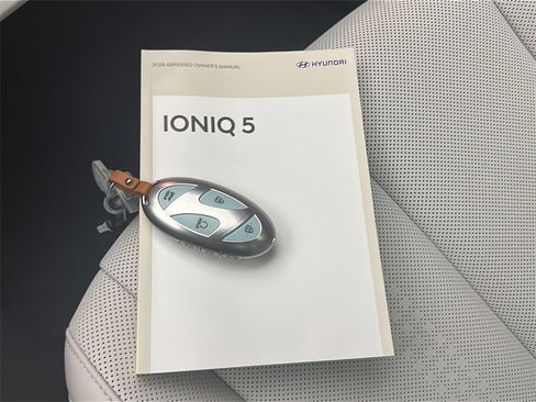 New 2026 Hyundai Ioniq 5 Limited image 34