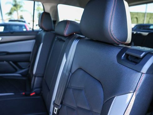 New 2026 Volkswagen Atlas Peak Edition image 33