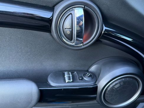 Used 2014 MINI Cooper S image 12