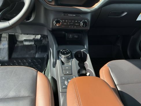 Used 2024 Ford Bronco Sport Badlands w/ Premium Package image 11