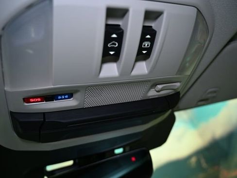 Used 2025 Subaru Ascent Limited w/ Popular Package #2 image 50