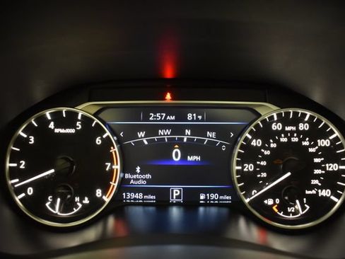 Certified 2024 Nissan Altima 2.5 SR w/ SR Premium Package AWD/4WD image 29