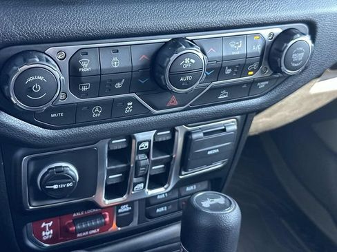 New 2026 Jeep Wrangler Unlimited Sport AWD/4WD image 29