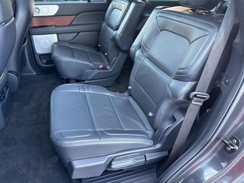 Certified 2023 Lincoln Navigator Reserve AWD/4WD image 27