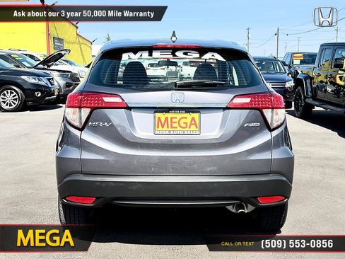 Used 2022 Honda HR-V LX image 10
