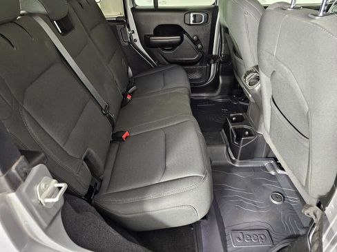 Used 2021 Jeep Wrangler Unlimited Sport image 37