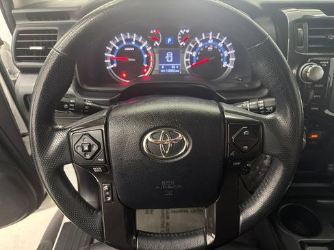 Used 2017 Toyota 4Runner TRD Pro AWD/4WD image 17