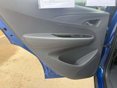 Used 2020 Chevrolet Bolt LT image 14
