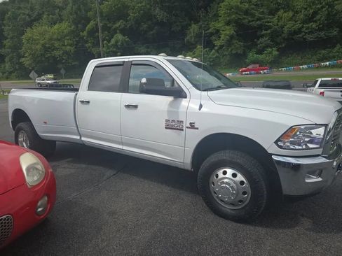 Used 2013 RAM 3500 Big Horn AWD/4WD image 4