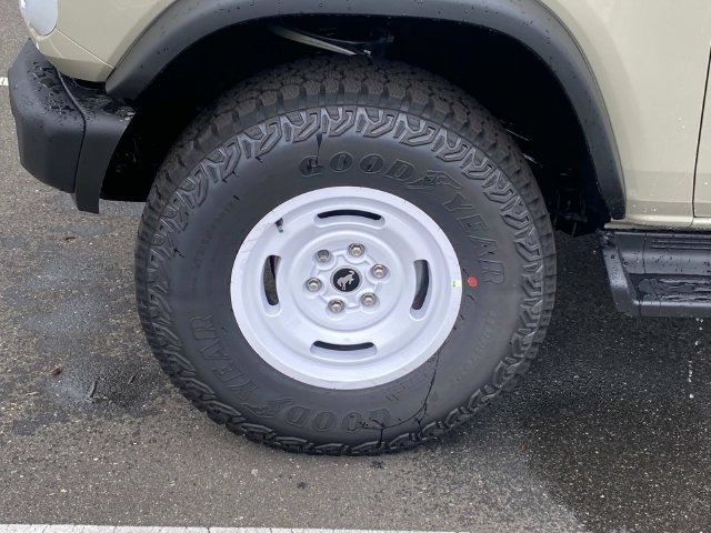 New 2026 Ford Bronco Heritage Edition AWD/4WD image 5