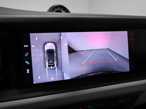 New 2026 Porsche Cayenne GTS image 46