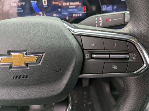 New 2026 Chevrolet Equinox EV LT image 14