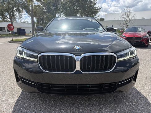 Certified 2023 BMW 530i xDrive w/ Premium Package AWD/4WD image 2