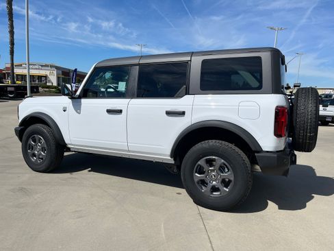 New 2026 Ford Bronco Big Bend AWD/4WD image 2