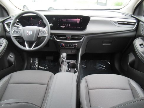 Used 2024 Buick Encore GX Preferred FWD image 12