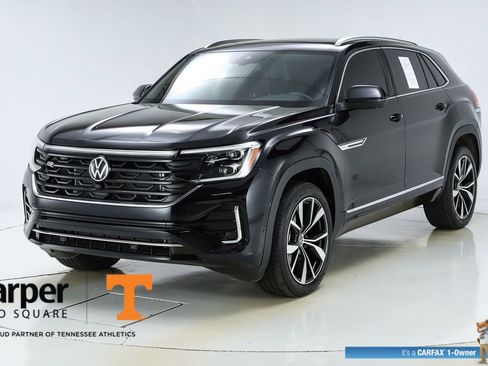 Used 2025 Volkswagen Atlas Cross Sport SEL Premium R-Line AWD/4WD image 40