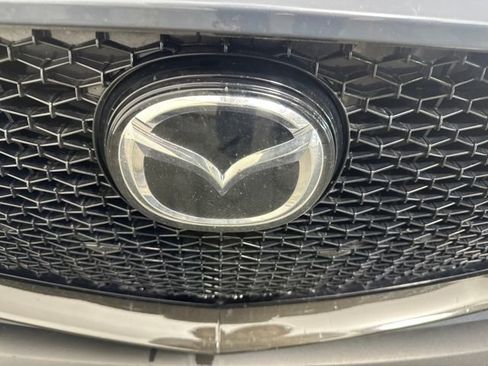 Used 2024 MAZDA MAZDA3 s image 9