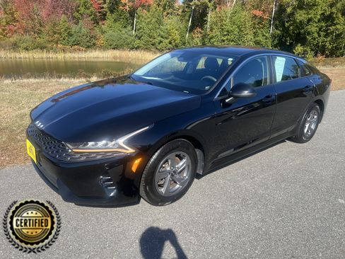 Used 2023 Kia K5 LXS image 1