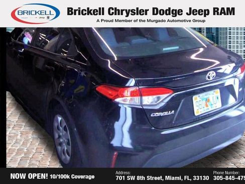 Used 2020 Toyota Corolla LE image 12