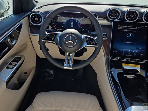 New 2026 Mercedes-Benz GLC 300 image 15