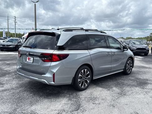 New 2026 Honda Odyssey Elite image 7