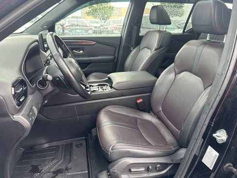 Used 2025 Honda Pilot Black Edition image 20