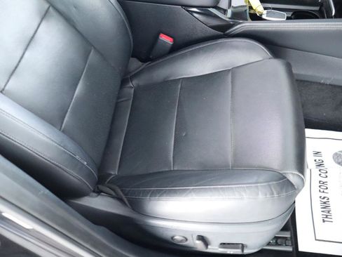 Used 2017 Kia Cadenza Technology FWD image 37
