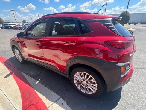 Used 2021 Hyundai Kona SEL w/ Cargo Package FWD image 6