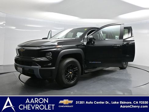 New 2026 Chevrolet Silverado EV LT image 41