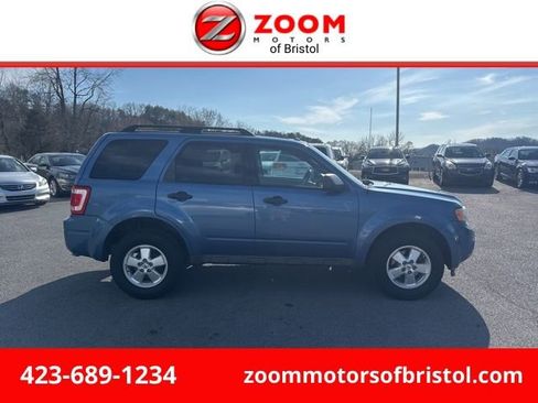 Used 2010 Ford Escape XLT image 1