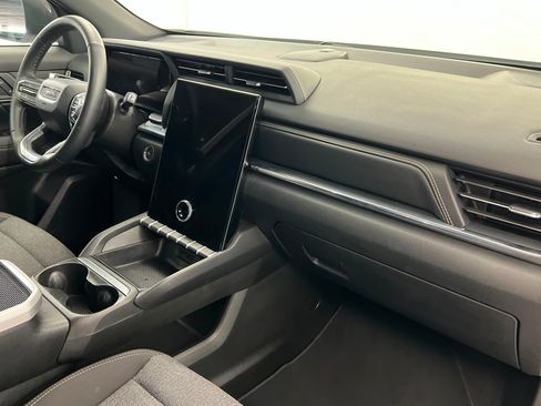 Used 2026 GMC Terrain Elevation image 25