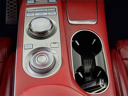 Used 2023 Genesis GV70 3.5T Sport w/ Sport Prestige Package image 14