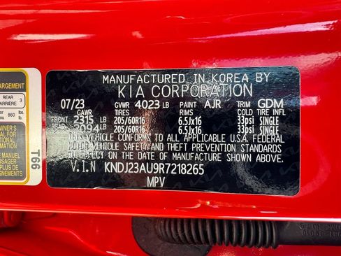 Used 2024 Kia Soul LX image 43