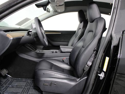 Used 2024 Tesla Model Y Long Range image 20