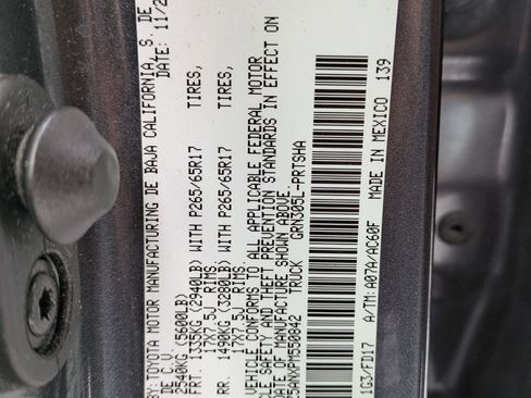 Used 2023 Toyota Tacoma TRD Sport image 23