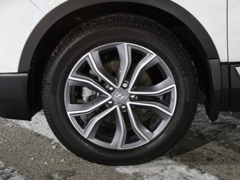 Used 2020 Honda CR-V Touring image 30