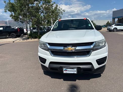 Used 2019 Chevrolet Colorado W/T RWD image 2