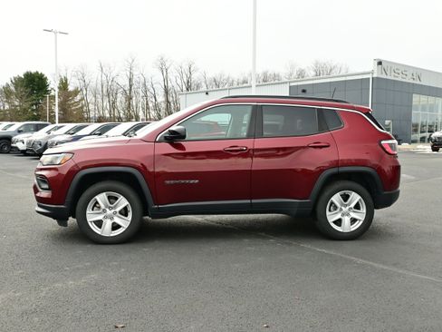Used 2022 Jeep Compass Latitude w/ Convenience Group image 5