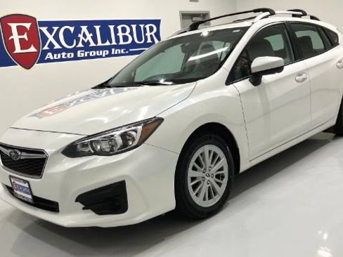 Used 2018 Subaru Impreza 2.0i Premium w/ Popular Package #2 AWD/4WD image 19