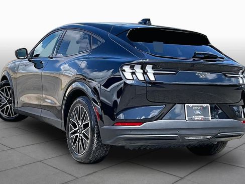 Used 2025 Ford Mustang Mach-E Premium RWD image 11