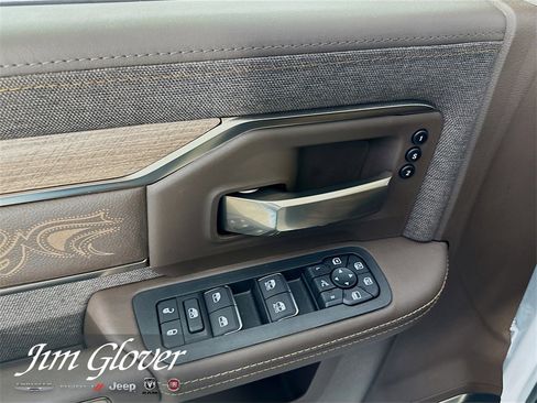 New 2026 RAM 2500 Limited image 21