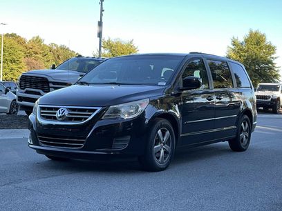 Used 2011 Volkswagen Routan SE