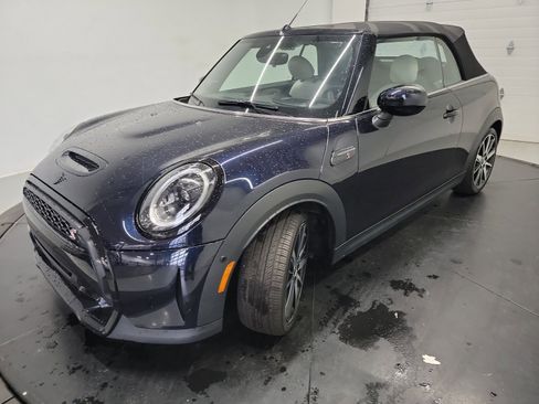 Used 2024 MINI Cooper S FWD image 3