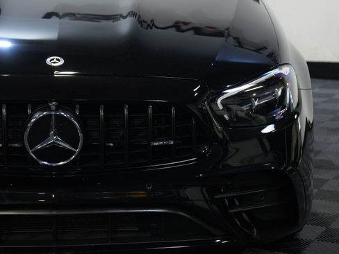 Used 2022 Mercedes-Benz E 53 AMG 4MATIC Sedan image 10