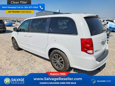 Used 2017 Dodge Grand Caravan GT FWD image 3